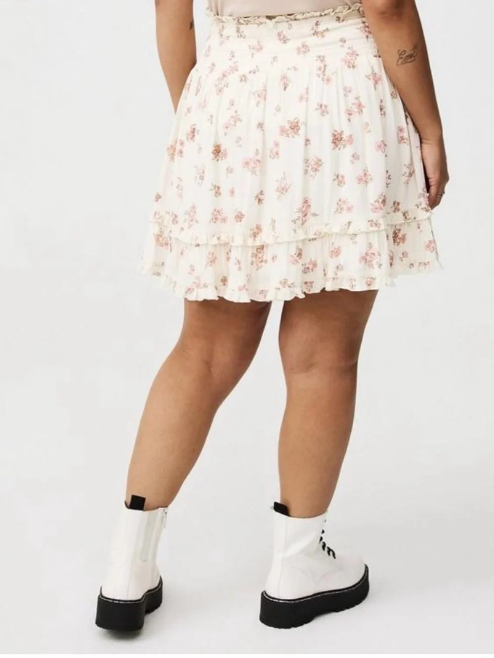 Tiered Floral Smocked Ruffled Mini Skirt - Size 0X - NWT